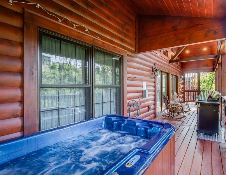 גטלינבורג The Buckhorn By Stony Brook Cabins מראה חיצוני תמונה